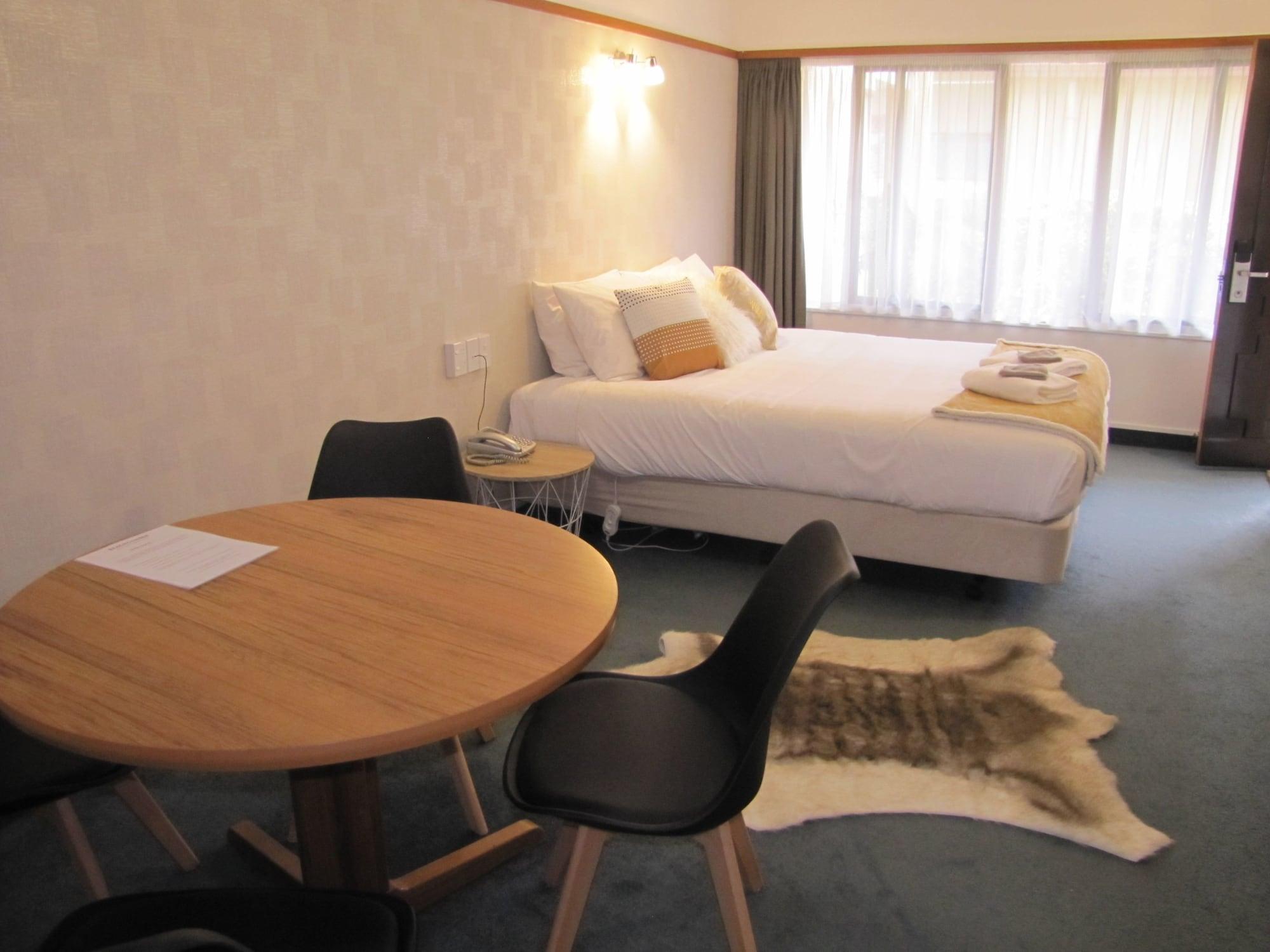 The Beachcomber Hotel Нелсън Екстериор снимка